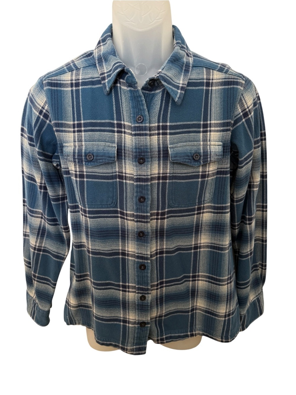 Patagonia Blue and White Plaid Button-Down Shirt Women Size 8